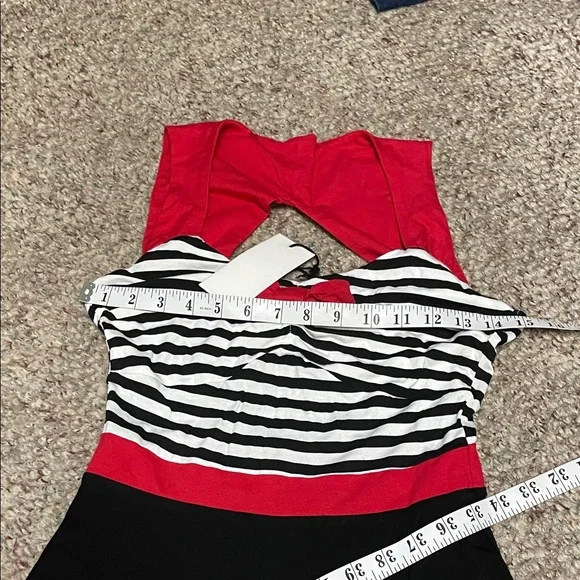 Sourpuss new retro look Black and Red Dress with Bow Detail - Picture 3 of 8